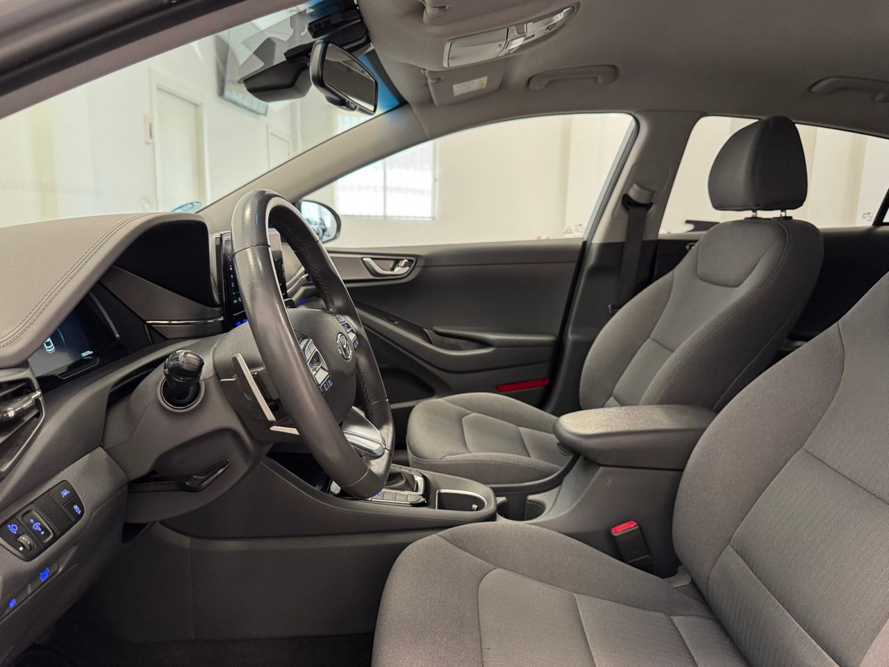 Hyundai IONIQ TECNO DCT foto 15