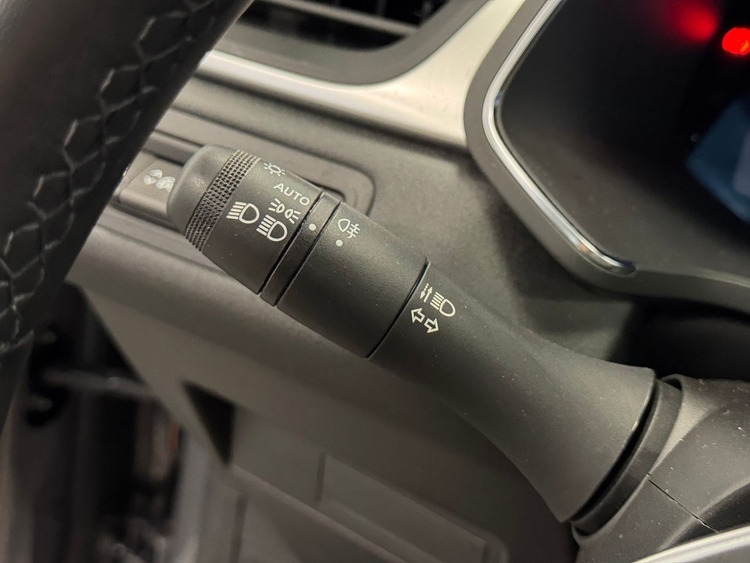 Renault Captur EVOLUTION  E-TECH foto 20