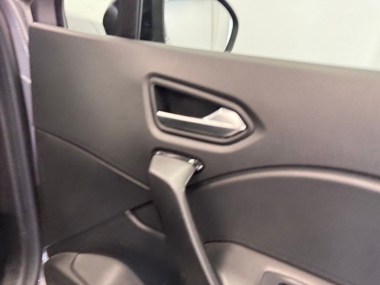 Renault Captur EVOLUTION  E-TECH foto 27