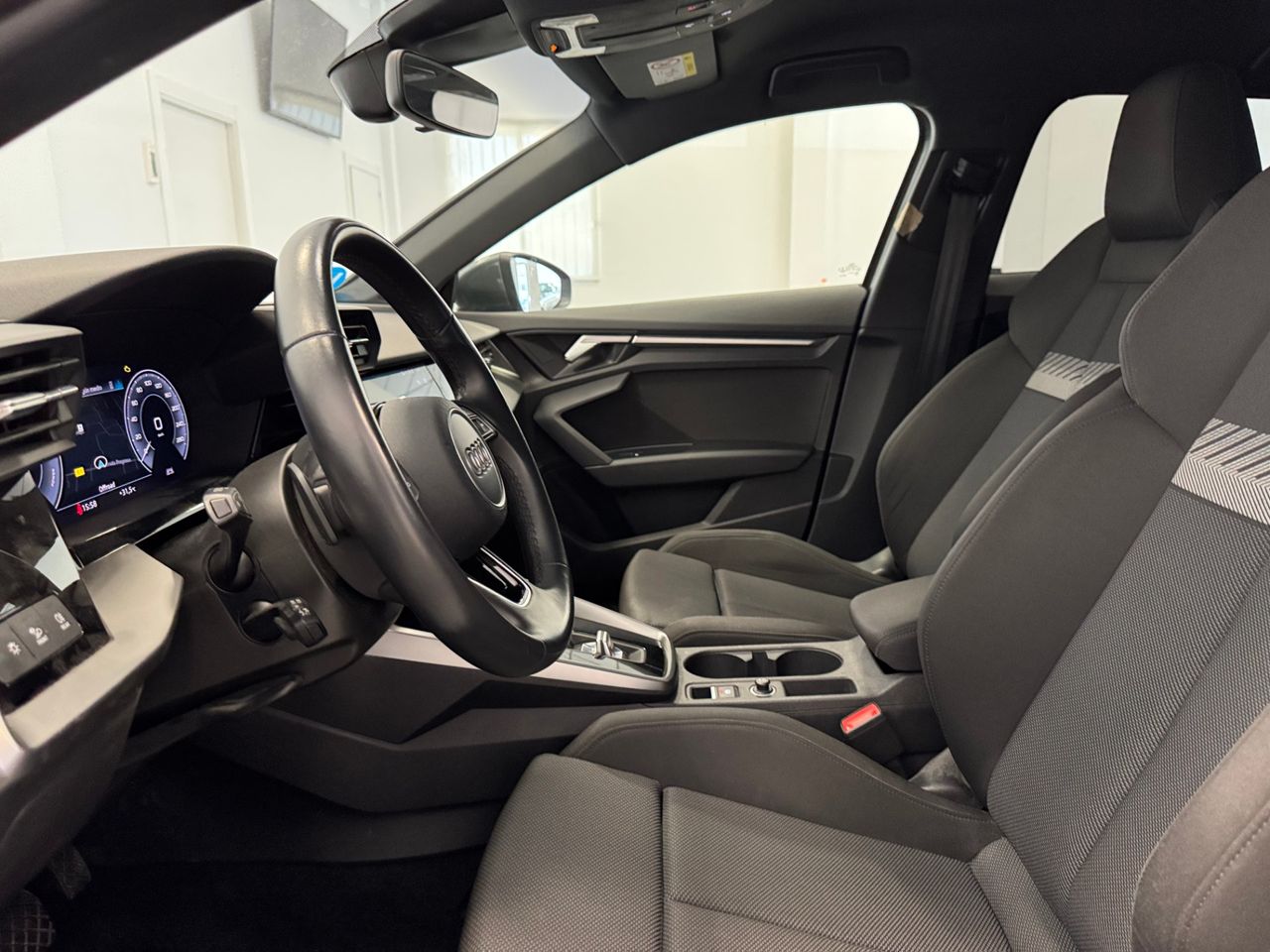 Audi A3 S-LINE  40TFSI E foto 15
