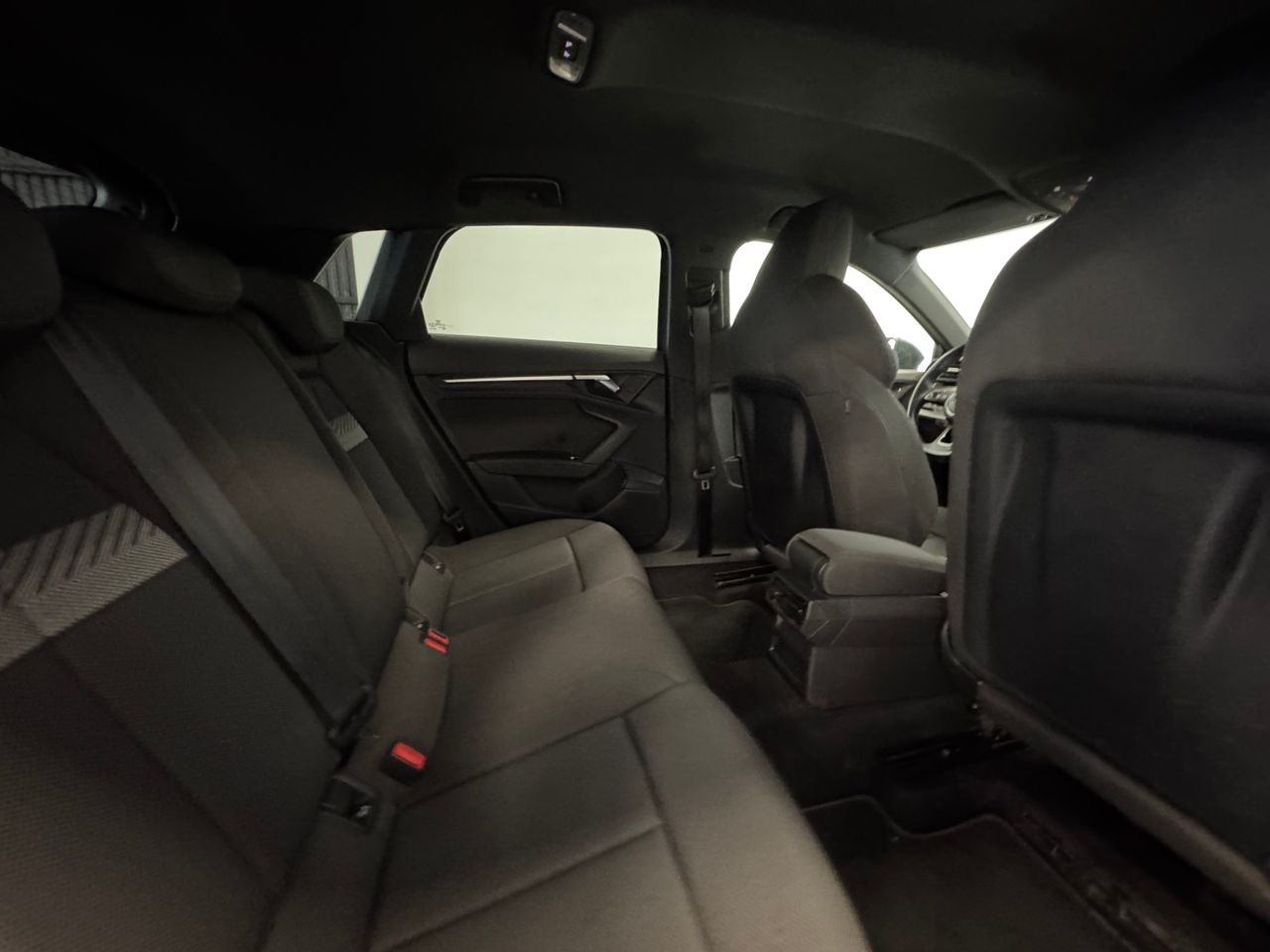 Audi A3 S-LINE  40TFSI E foto 39