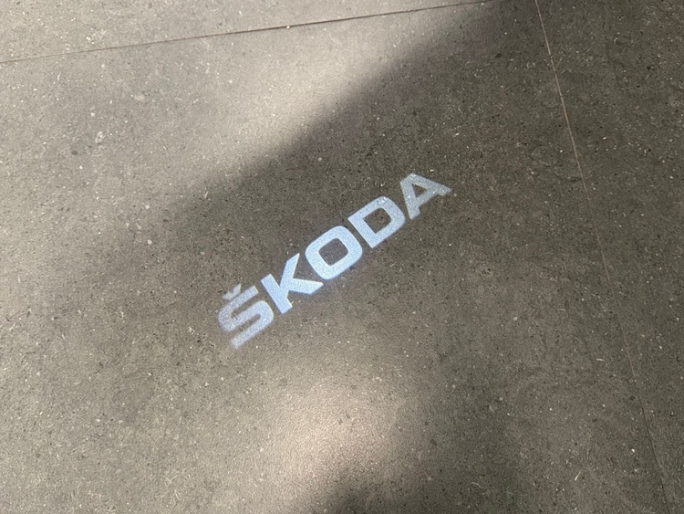 Skoda Octavia AMBITION foto 17