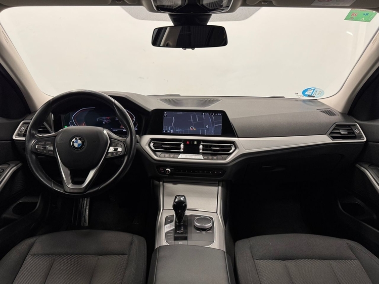 BMW Serie 3 320D AUTO foto 10