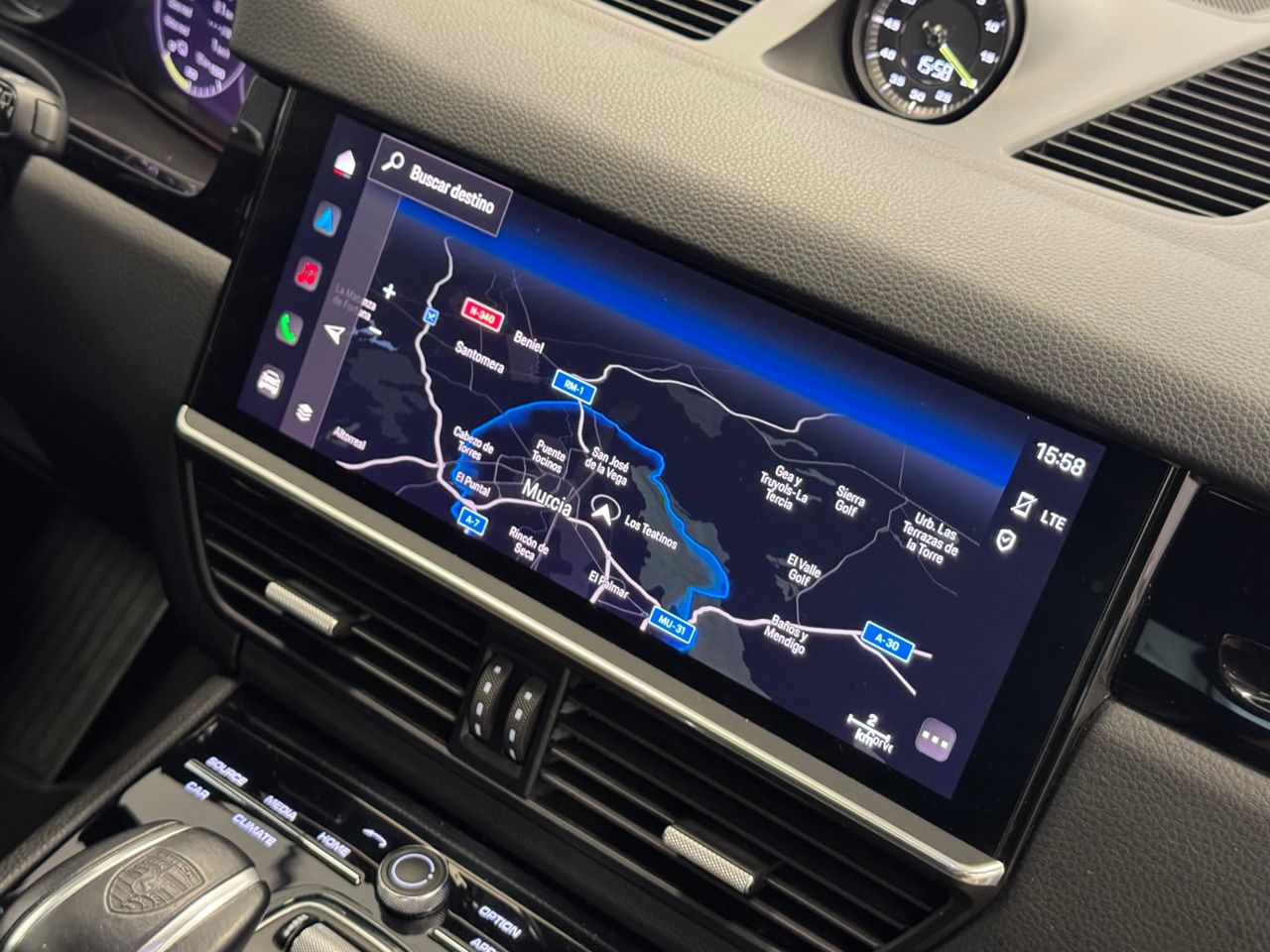 Porsche Cayenne E-HYBRID foto 36