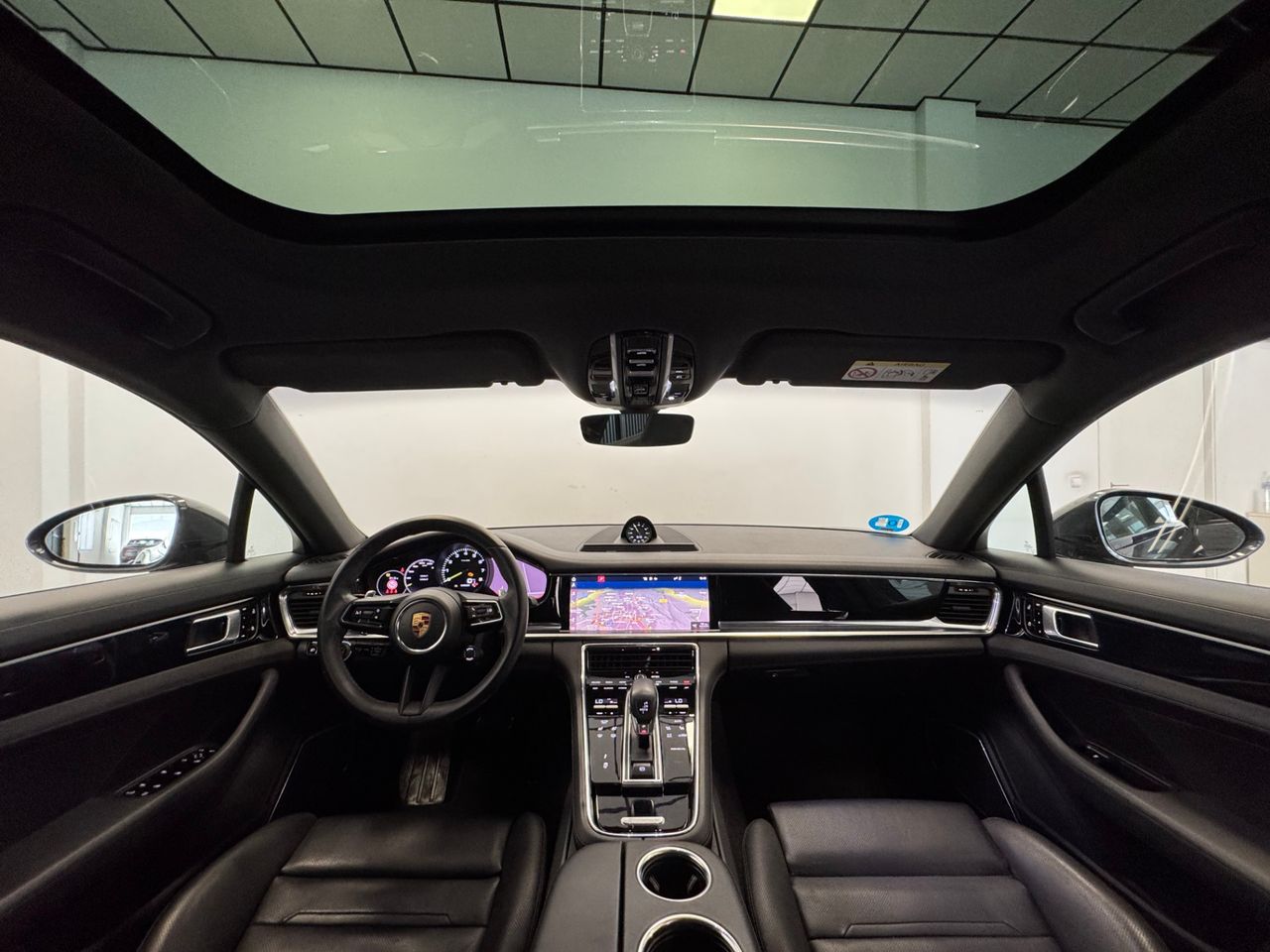 Porsche Panamera 4 E-HYBRID miniatura 23