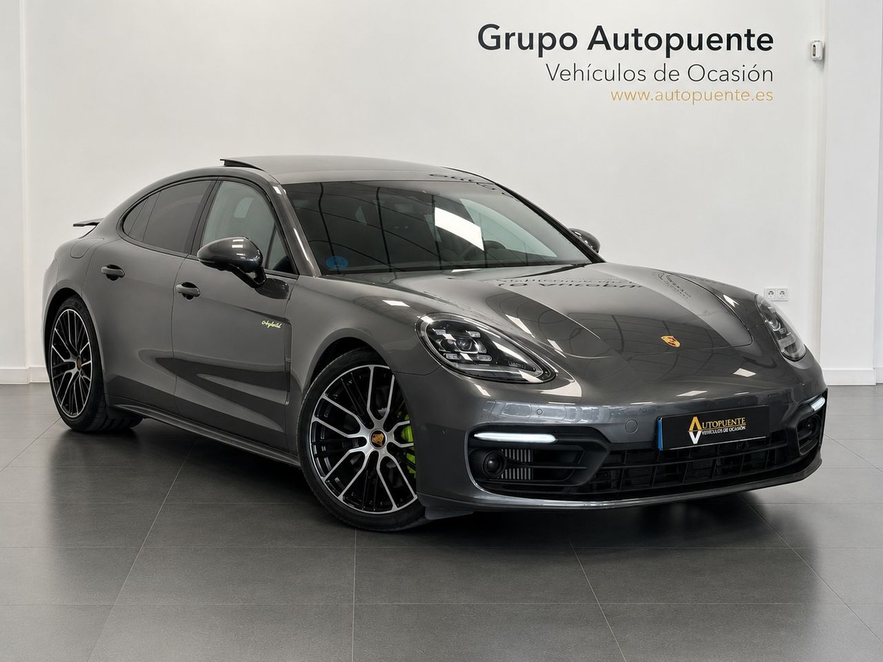 Porsche Panamera 4 E-HYBRID foto 2