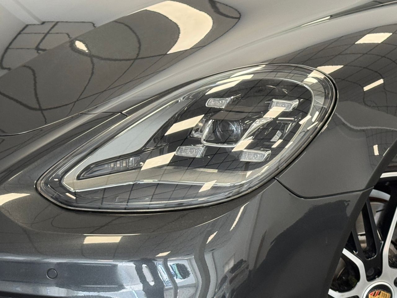 Porsche Panamera 4 E-HYBRID foto 44