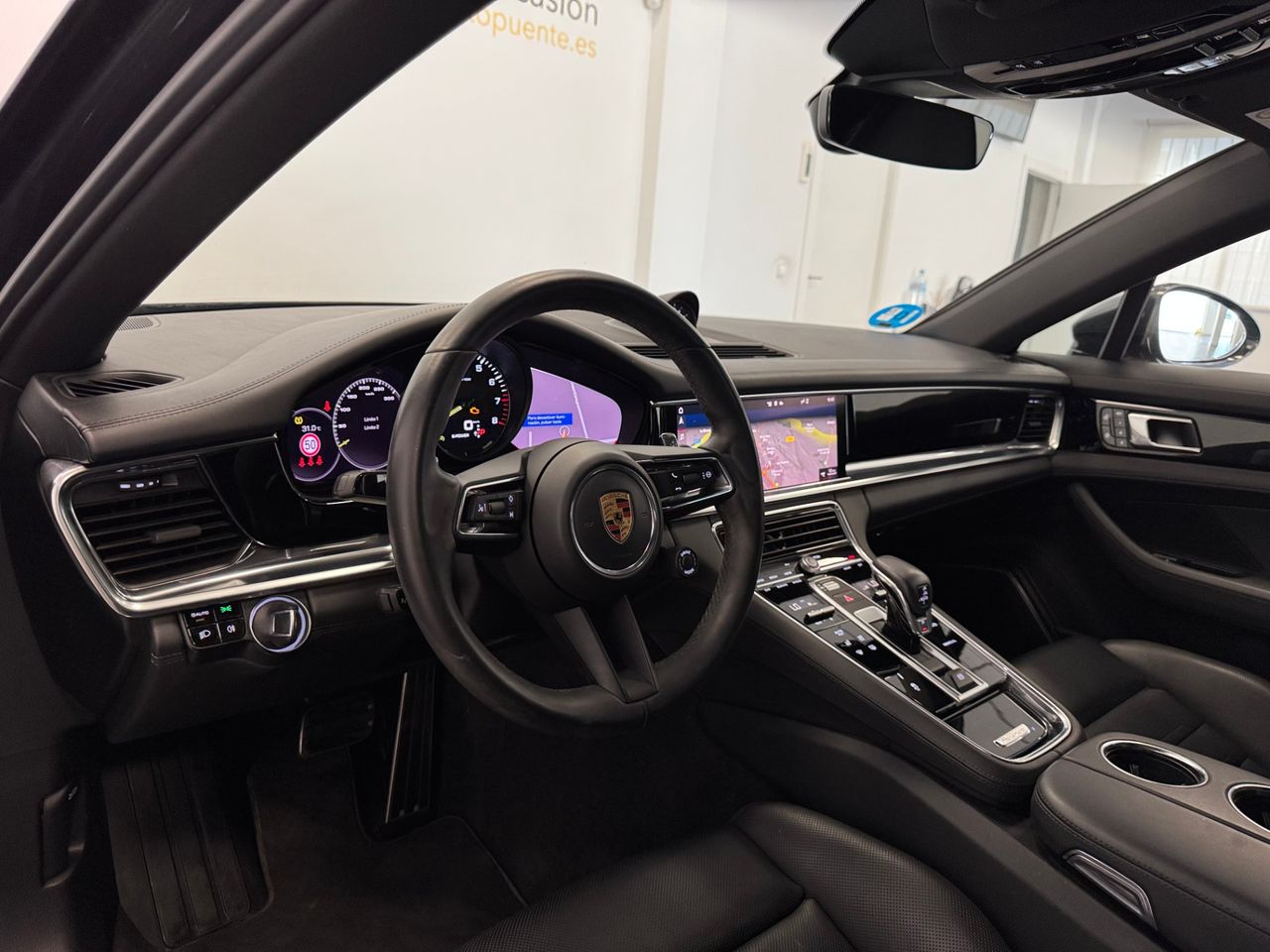 Porsche Panamera 4 E-HYBRID foto 8