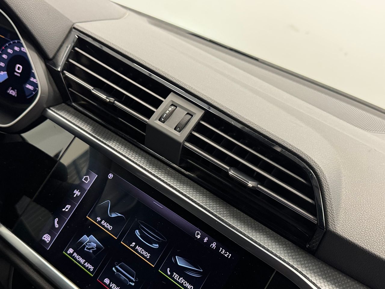 Audi Q3 S LINE BLACK LINE miniatura 26
