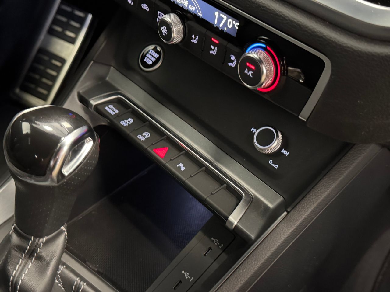 Audi Q3 S LINE BLACK LINE miniatura 31