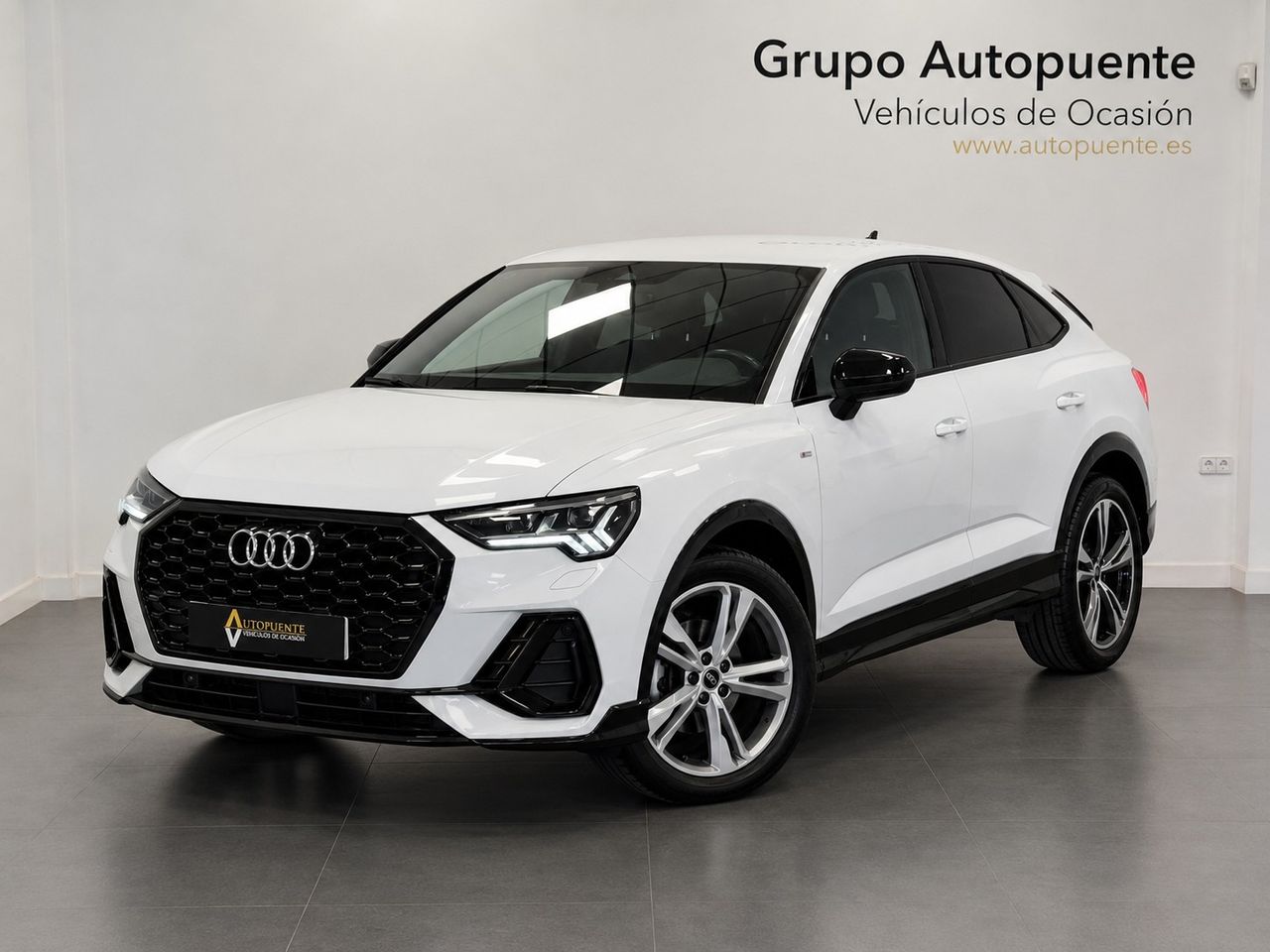 Audi Q3 S LINE BLACK LINE miniatura 7