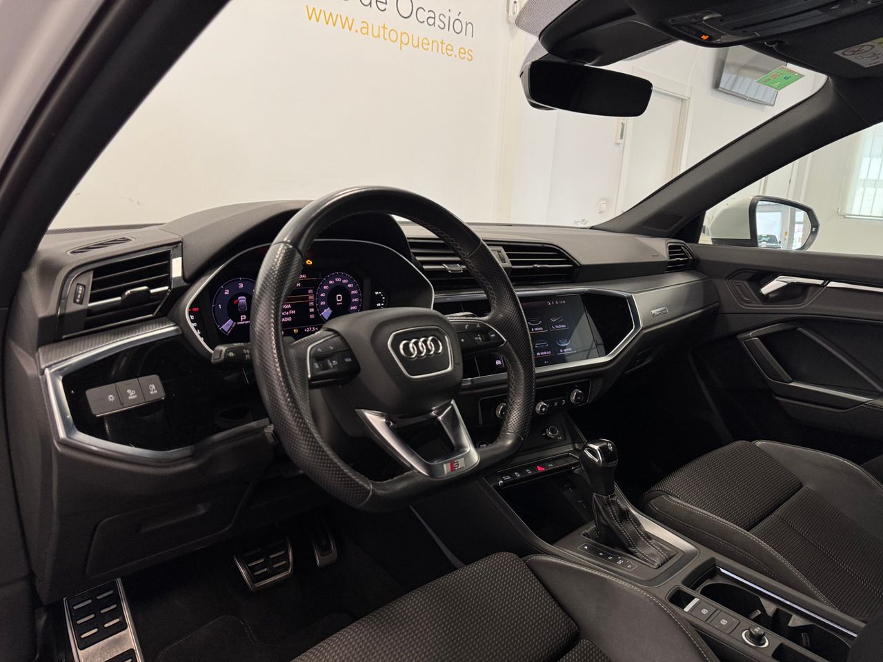 Audi Q3 S LINE BLACK LINE miniatura 8