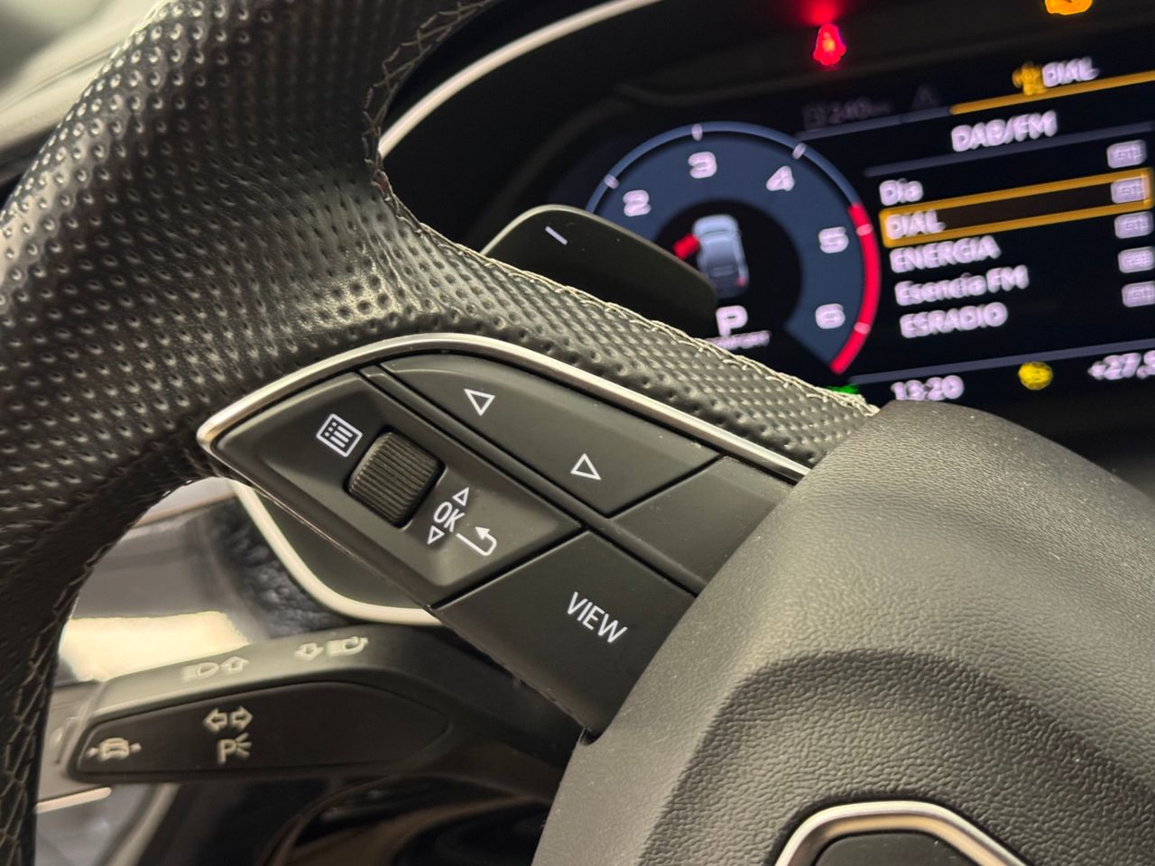 Audi Q3 S LINE BLACK LINE foto 21