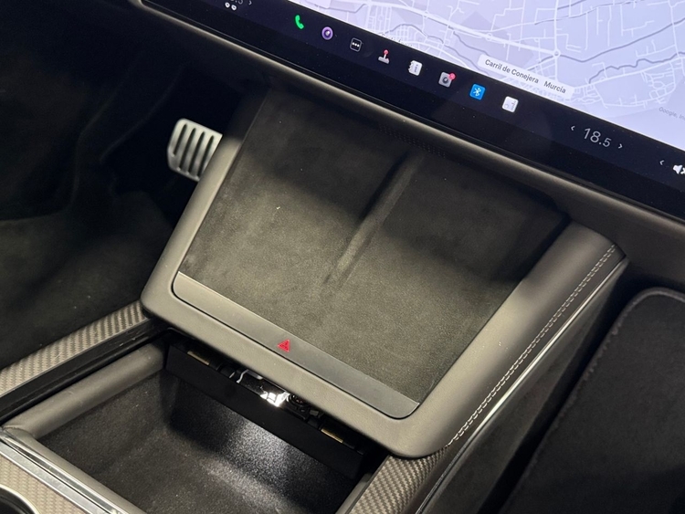 Tesla Model  S PLAID  foto 24