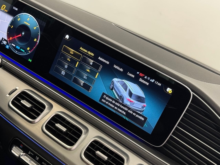 Mercedes GLE 300D 4MATIC AMG foto 40