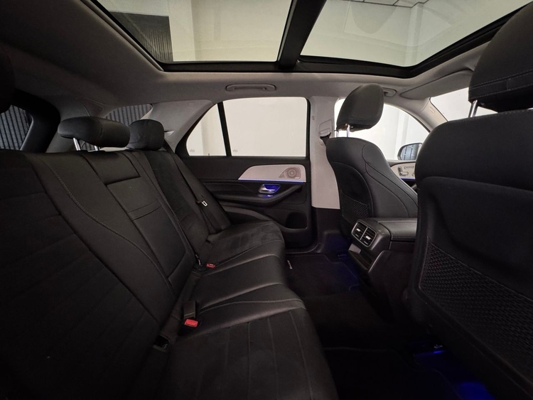 Mercedes GLE 300D 4MATIC AMG foto 50