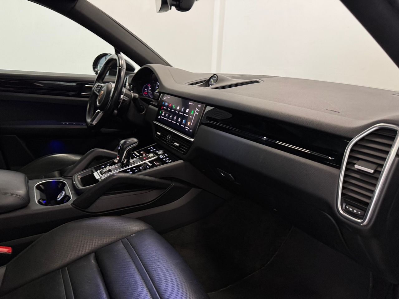 Porsche Cayenne E-HYBRID miniatura 23
