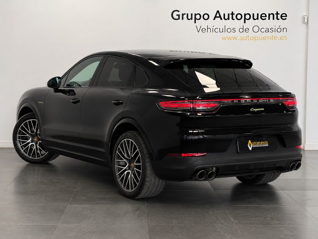 Porsche Cayenne E-HYBRID miniatura 5