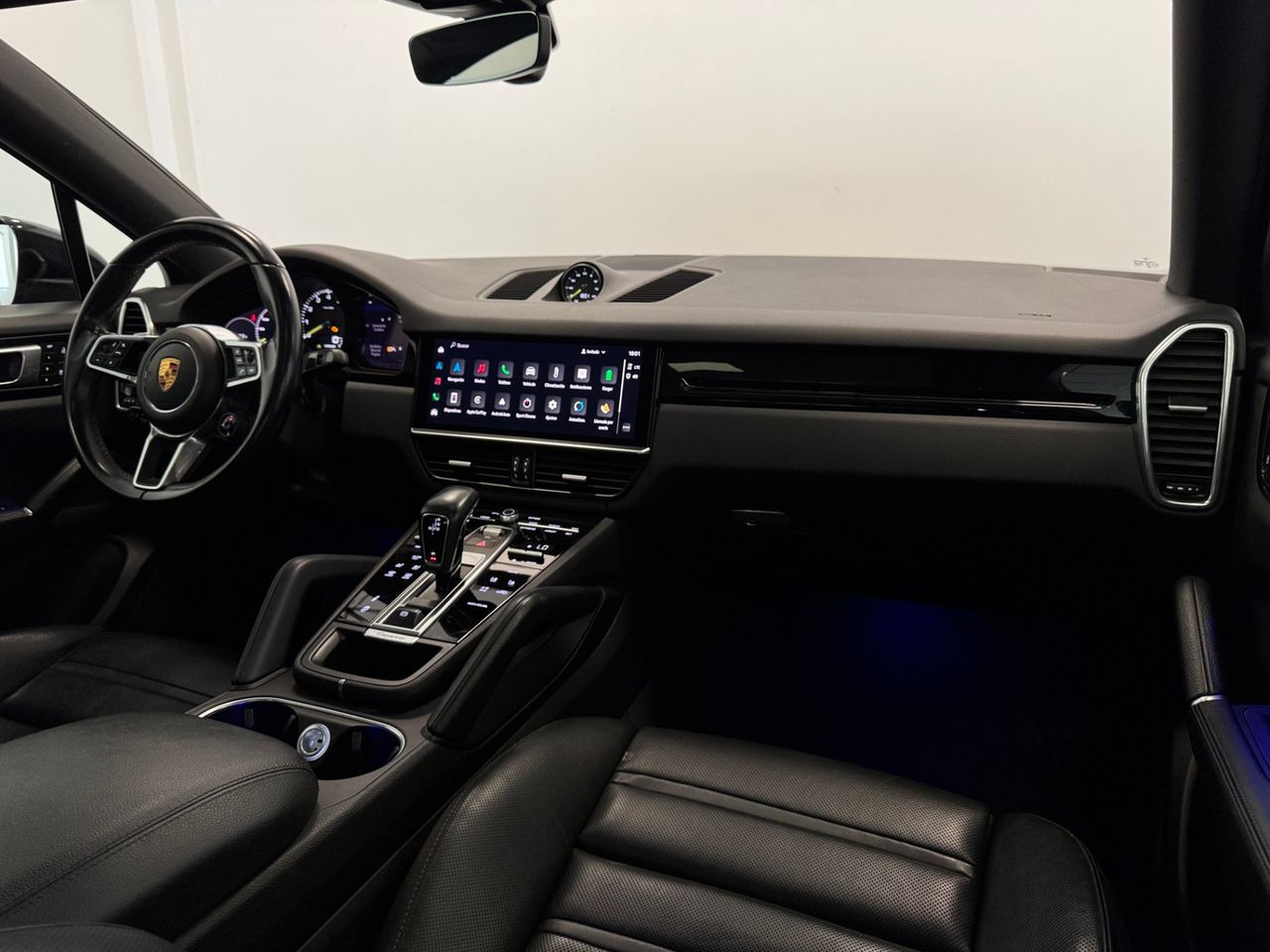 Porsche Cayenne E-HYBRID miniatura 11