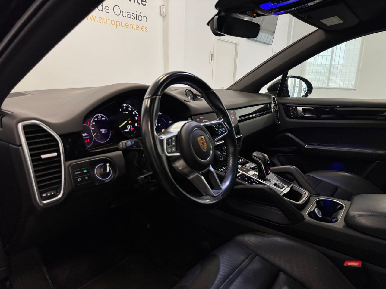 Porsche Cayenne E-HYBRID foto 14