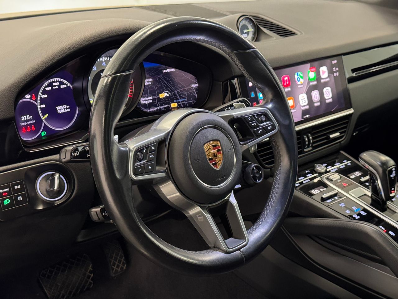 Porsche Cayenne E-HYBRID miniatura 20