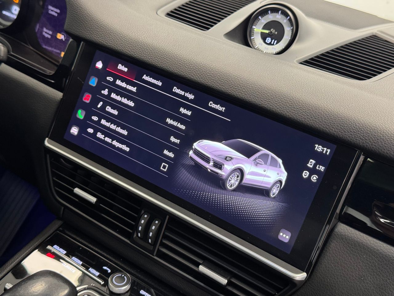 Porsche Cayenne E-HYBRID foto 37