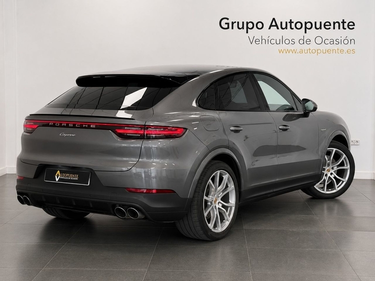 Porsche Cayenne E-HYBRID foto 4