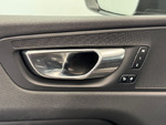 Volvo XC60 Plus Bright Auto miniatura 15
