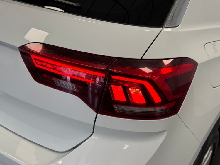 Volkswagen T-Roc LIFE  foto 22