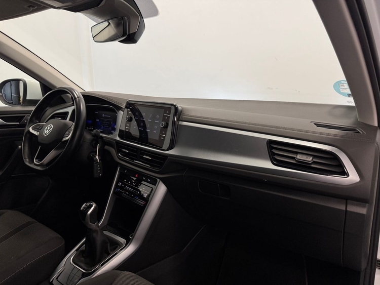 Volkswagen T-Roc LIFE  foto 11