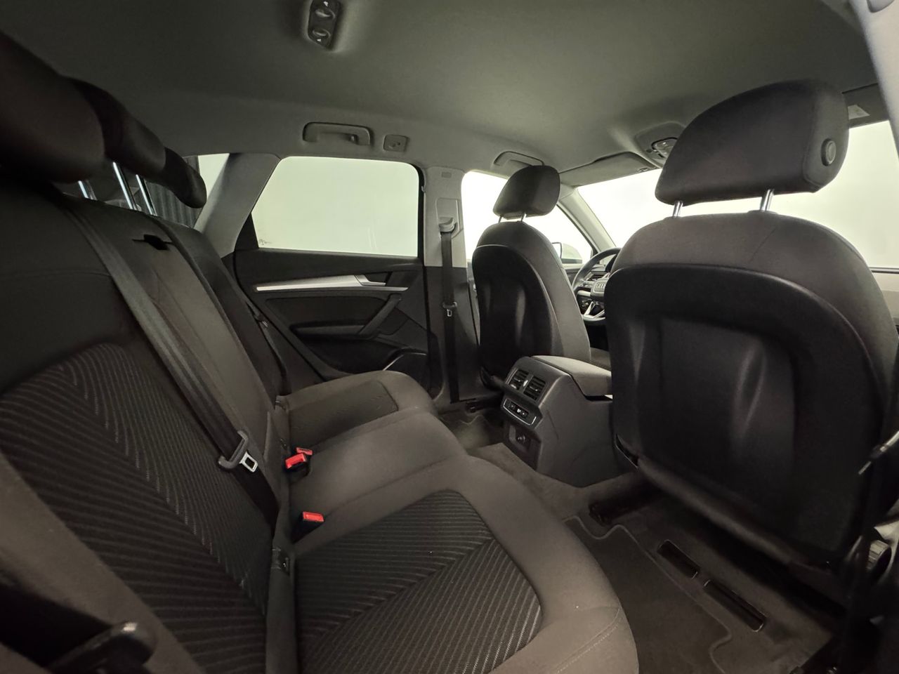 Audi Q5 ADVANCED 40TDI QUATTRO ULTRA miniatura 37