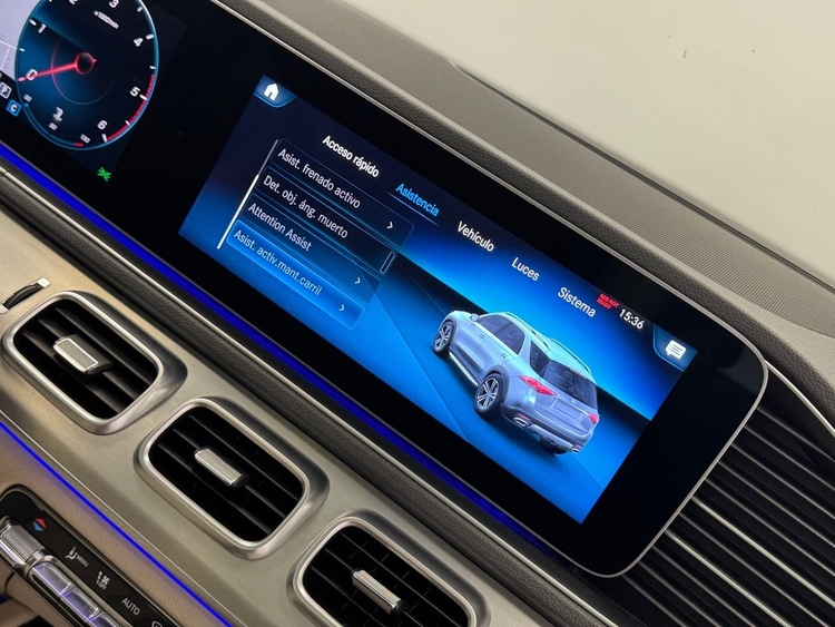 Mercedes GLE 300D AMG foto 43