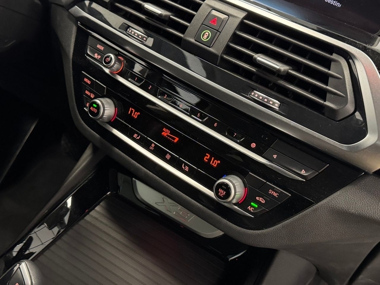 BMW X3 XDRIVE 20D foto 34