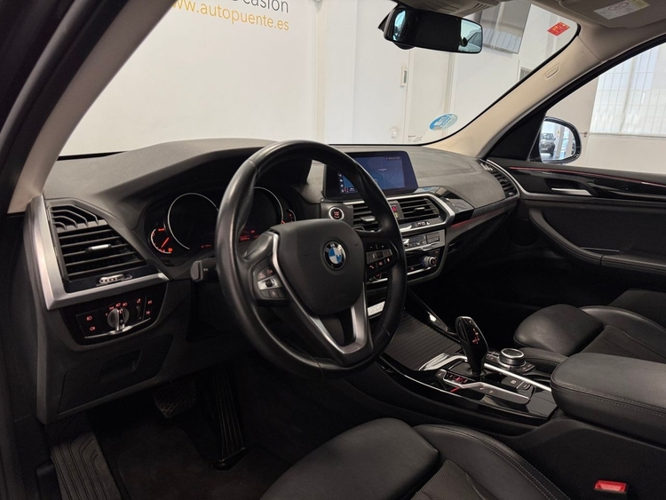 BMW X3 XDRIVE 20D foto 8