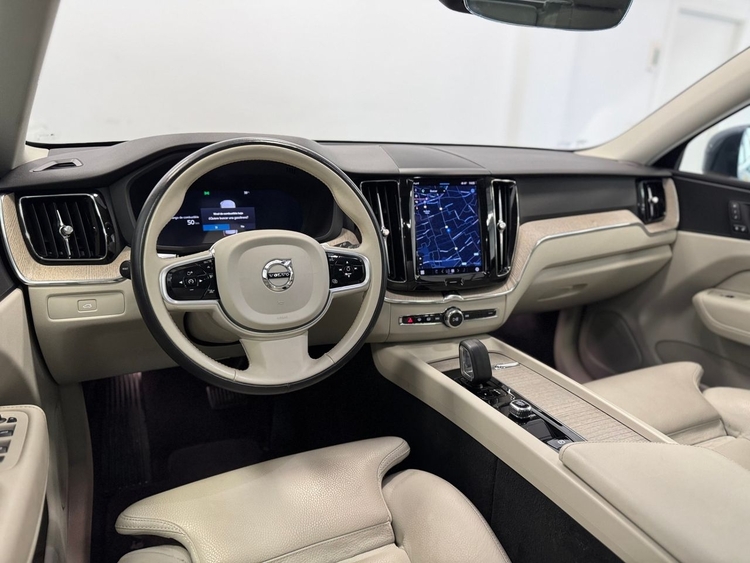 Volvo XC60 Plus Bright Auto B4 foto 9
