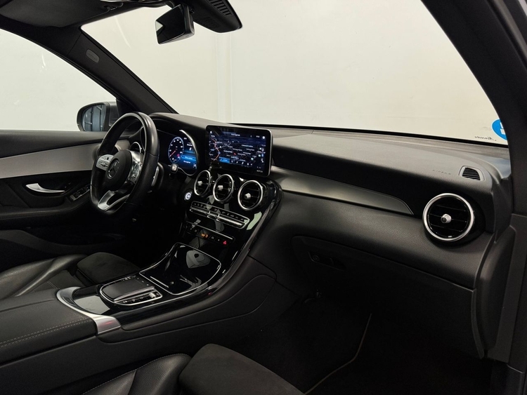 Mercedes GLC GLC 300 DE AMG  foto 13