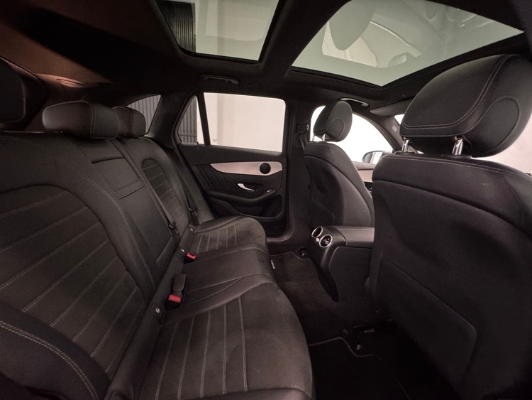 Mercedes GLC GLC 300 DE AMG  foto 39
