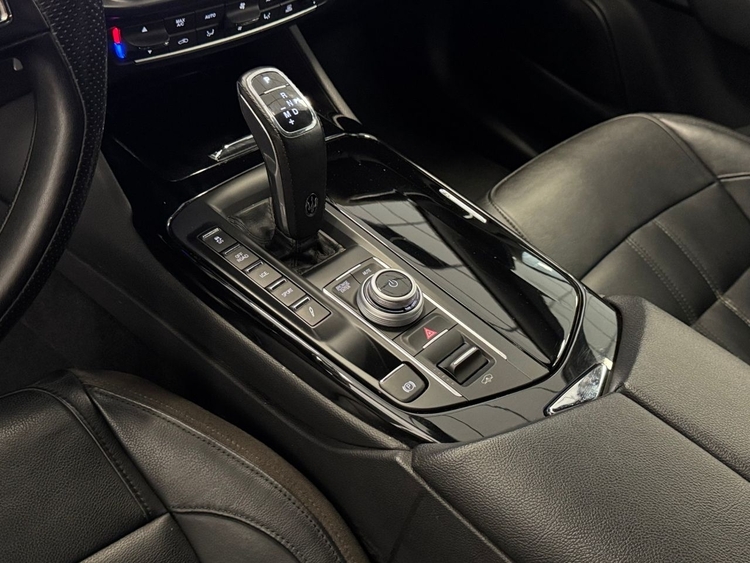 Maserati Levante GT L4 330CV foto 21