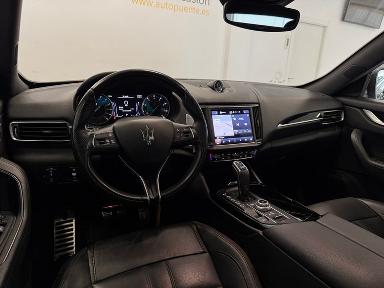 Maserati Levante GT L4 330CV foto 9