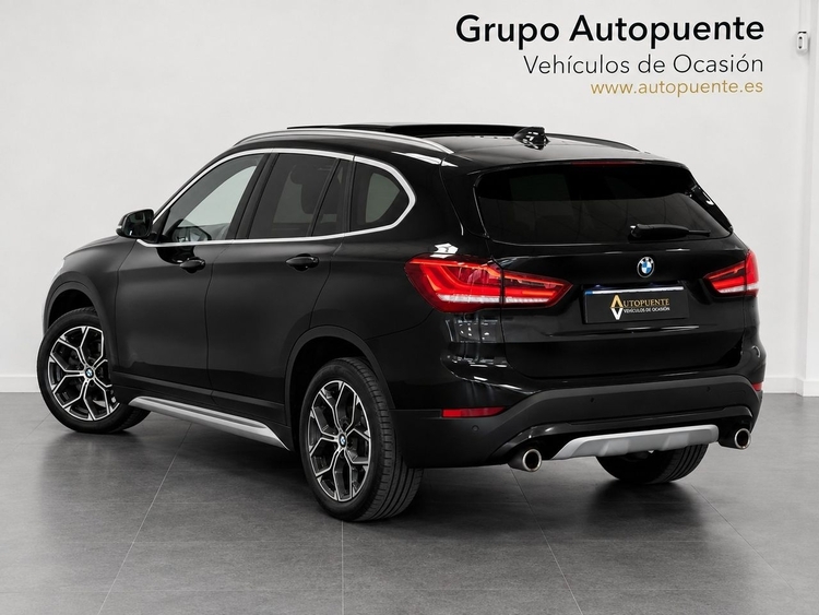 BMW X1 XDRIVE 18D foto 5