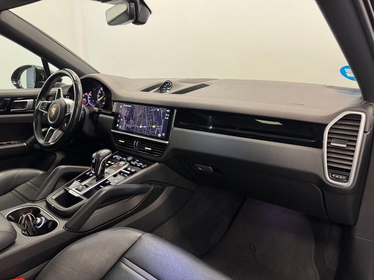 Porsche Cayenne E-HYBRID miniatura 13