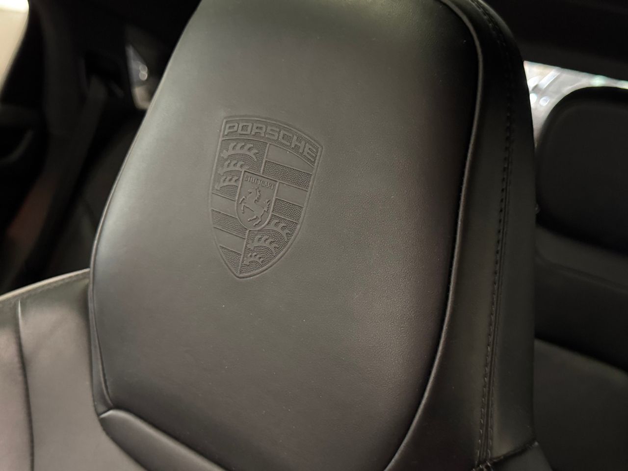 Porsche Cayenne E-HYBRID miniatura 25