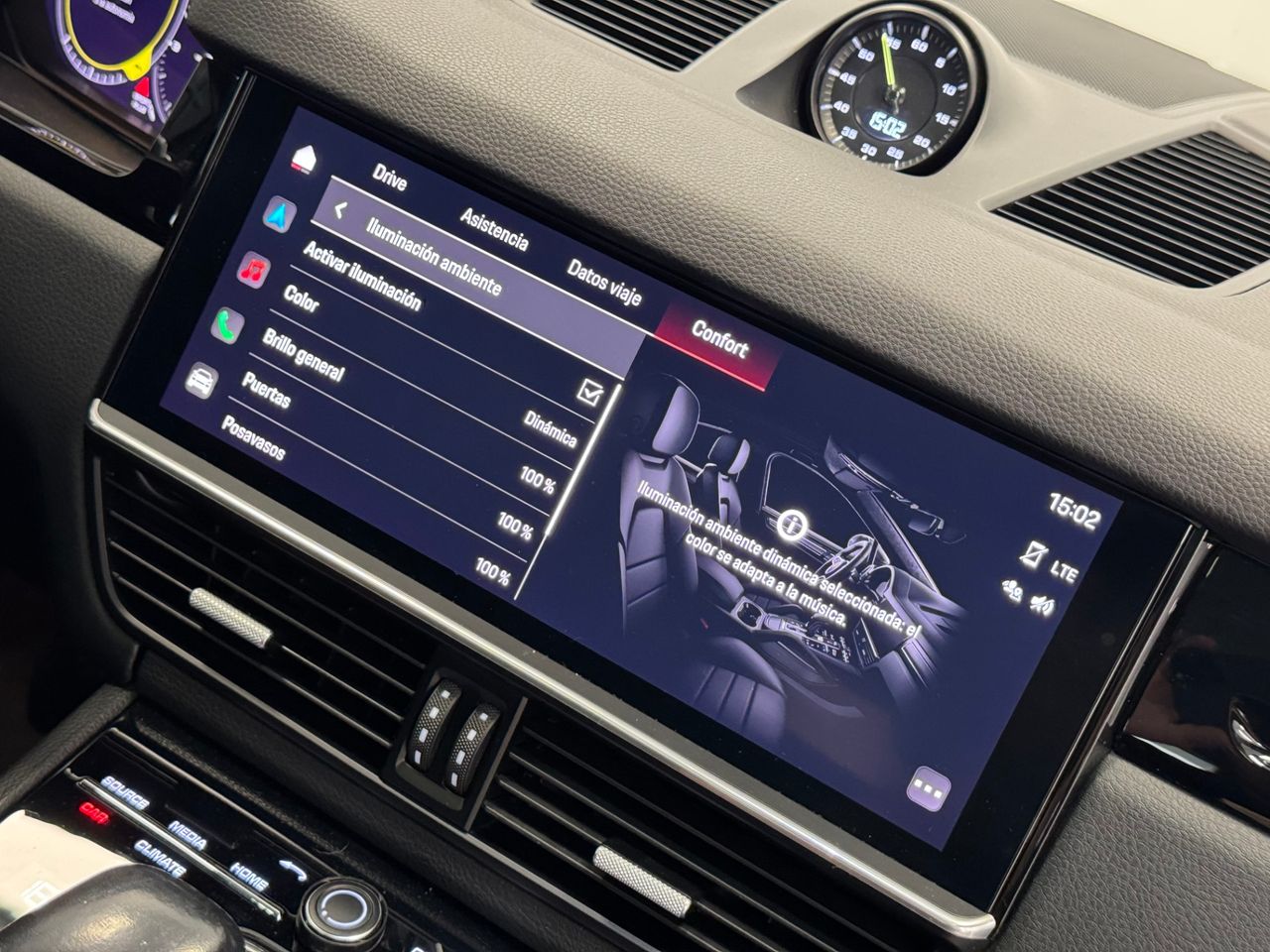 Porsche Cayenne E-HYBRID miniatura 34