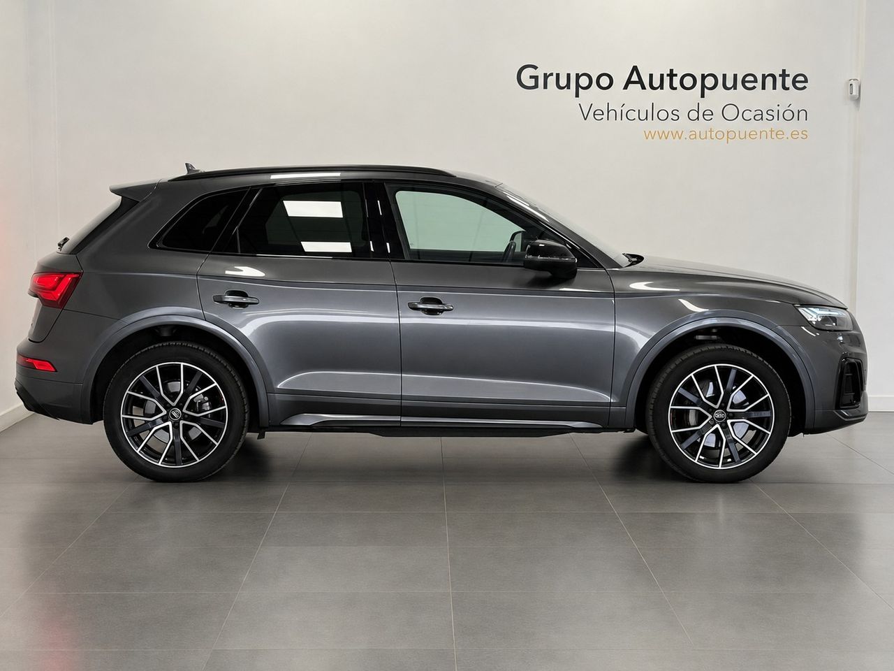 Audi Q5 55TFSI E BLACK LINE QUATTRO ULTRA miniatura 3