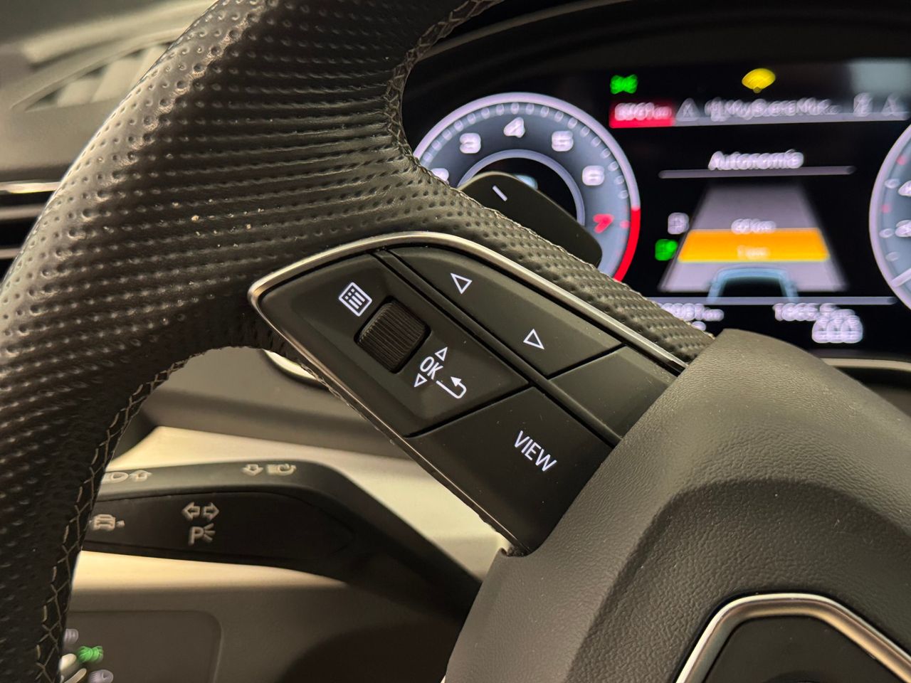 Audi Q5 55TFSI E BLACK LINE QUATTRO ULTRA miniatura 23