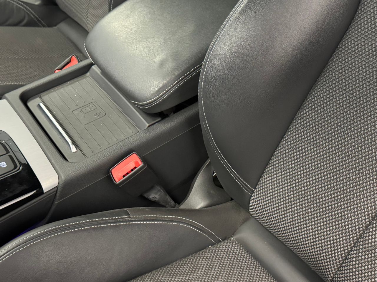 Audi Q5 55TFSI E BLACK LINE QUATTRO ULTRA miniatura 26