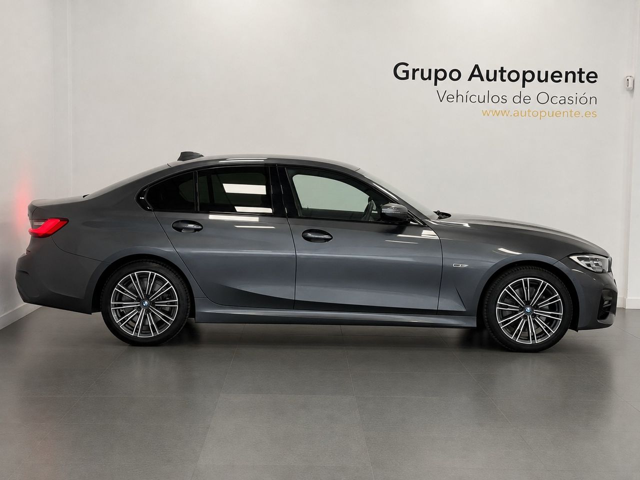 BMW Serie 3 320 E miniatura 3