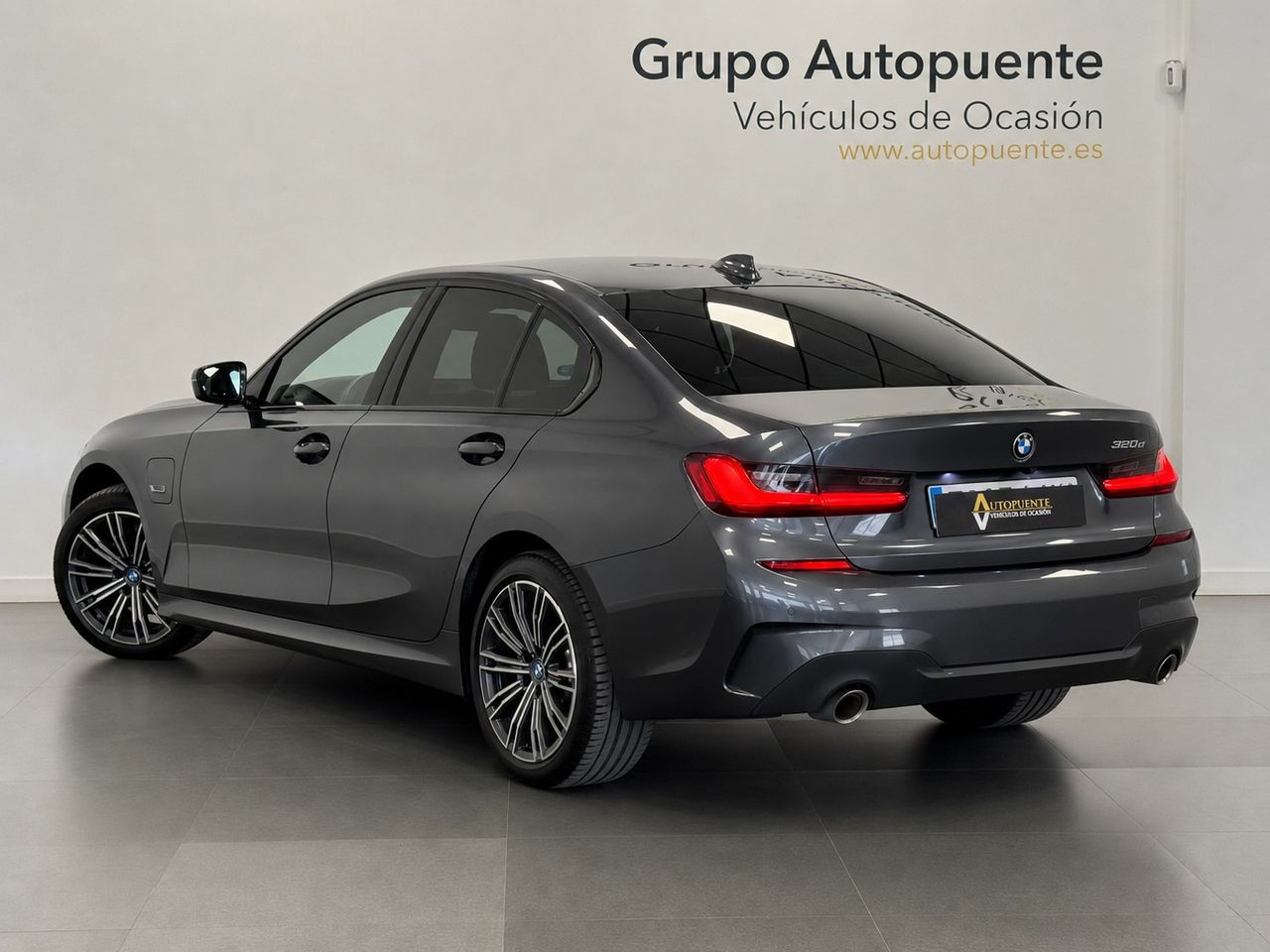 BMW Serie 3 320 E miniatura 5