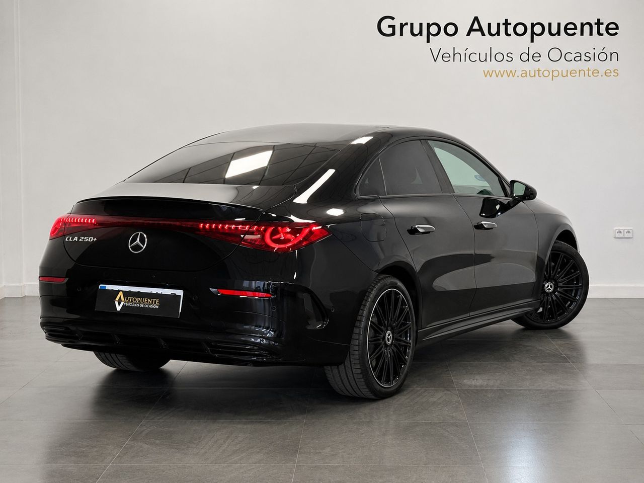 Mercedes CLA 250+ E CON TECNOLOGIA EQ miniatura 4