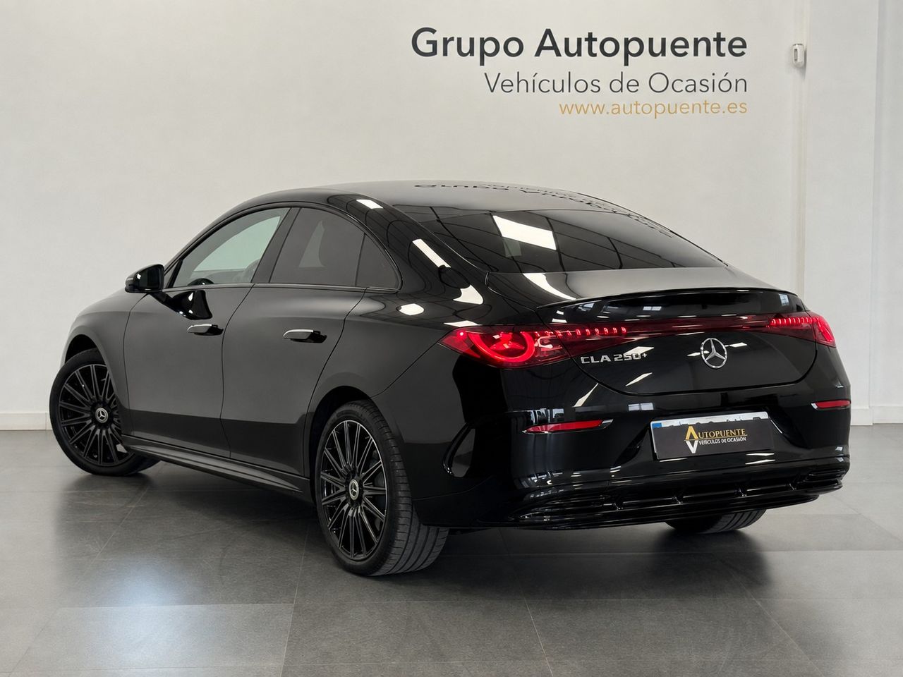 Mercedes CLA 250+ E CON TECNOLOGIA EQ foto 5